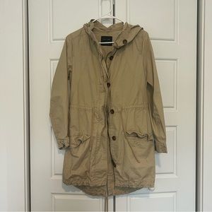 🆕 Tan Trench Coat ✨